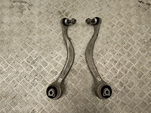 Bmw ix i20 передний правый поперечный рычаг 6878074