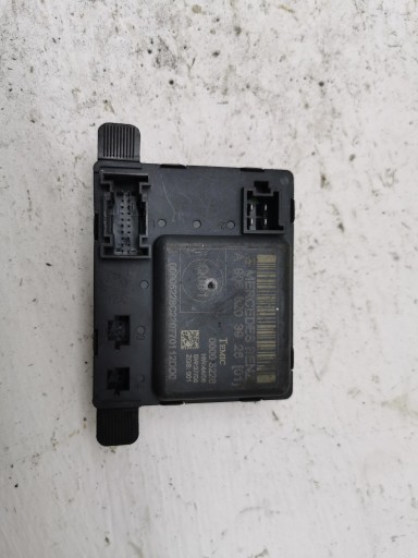 module door MERCEDES SPRINTER W906 A9068203926
