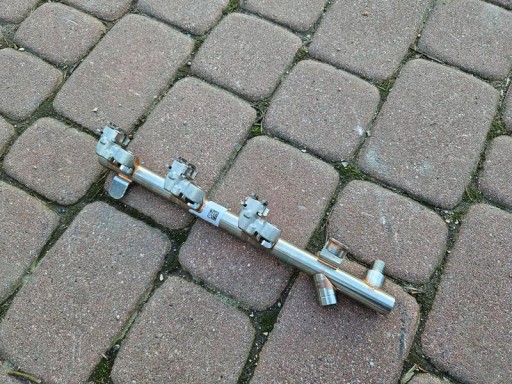 Rampe injection LIFT 1.2T OPEL Astra K V 55515688