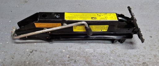 AUDI Q5 8R домкрат домкрат 8R0011031C ориг