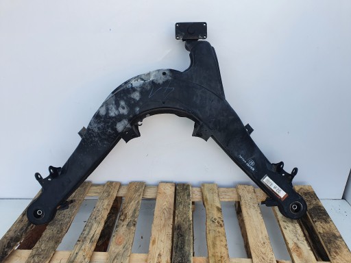 Mercedes w126 sec задняя балка подвески