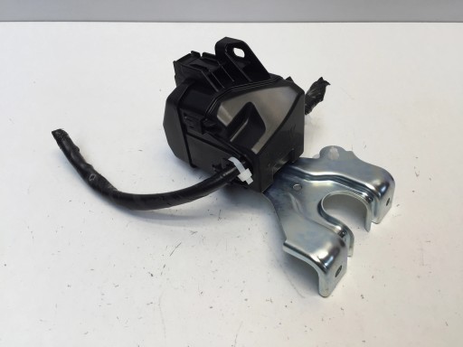 Коробка запобіжників lexus ux 250h 2.0h