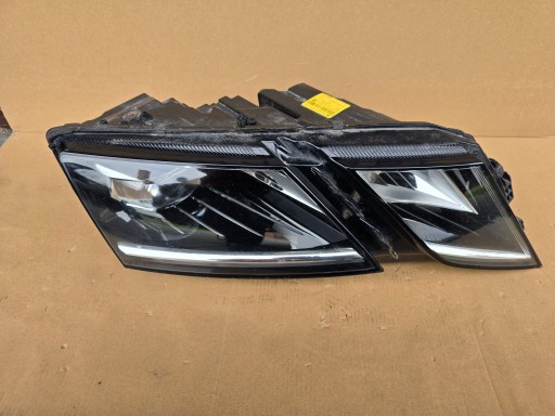 Skoda octavia iii 5e1 підйомний світлодіодний світильник права europa 5e1941016f ідеальний