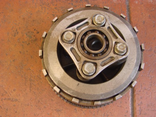 DAELIM VS 125 КОРЗИНА СЦЕПЛЕНИЯ