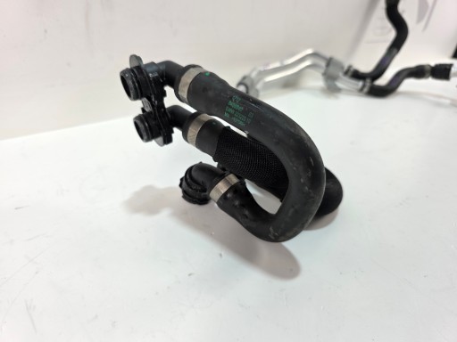 crijevo prijenos vode BMW X7 G07 LCI 8488040 9845647 9844552