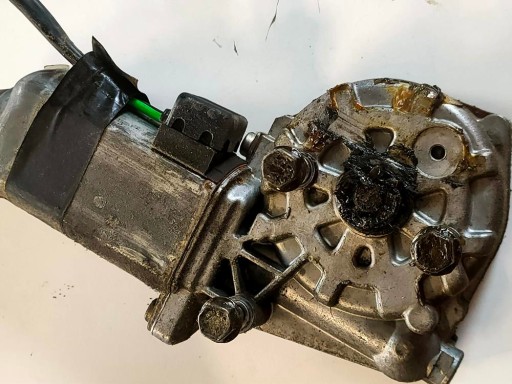 Мерседес 107 мотор підйому бокового скла