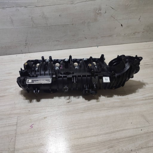 intake manifold Jaguar F-Pace G4D39424AC