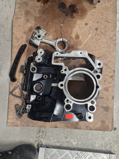 BMW R1250GS Картери (биті) + поршні