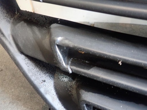 grille RENAULT TRAFIC III 14- 623108673