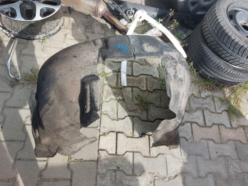 КОЛІСНІ АРКИ ПЕРЕДНІ ПЕРЕДНІ ЛІВІ AUDI A4 B8