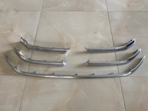 TOYOTA HILUX ГРИЛЬ ХРОМИРОВАННЫЙ ГРИЛЬ