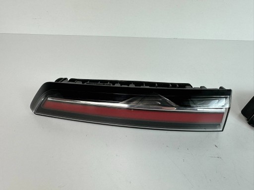 Opel Mokka B LIFT Licht Leuchte für die Heckklappe Komplet 9833944580