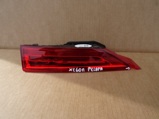 Лампа задней правой двери багажника volvo xc60 ii 31446620