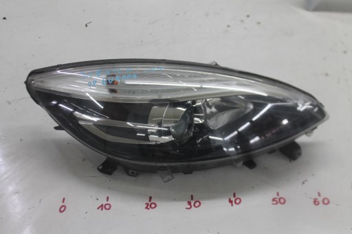 light right front RENAULT GRAND SCENIC III LIFT 260106928R 13-16 EURO