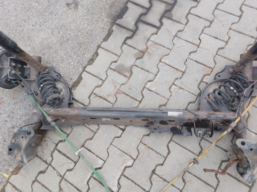 Задняя балка подвески renault clio iv 4 hb