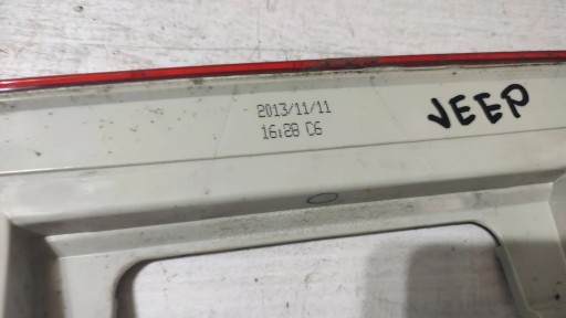 Jeep Cherokee 2015 Trzecie light stop