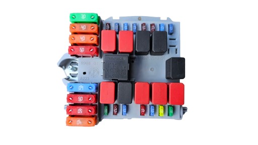 Блок запобіжників fiat ducato boxer jumper 1617999780 1388602080 новий