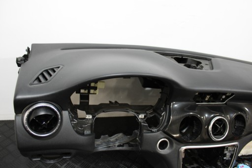 dashboard console airbag airbags MERCEDES CLA W117