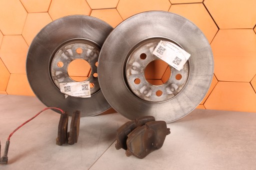 BMW F70 F74 U06 X1 U11 X2 U10 bremsscheibe bremsbeläge vorne 307x24 6891079