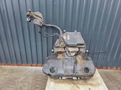 kraftstofftank tank AUDI A4 B7 2.7 3.0 TDI QUATTRO 8E0201022AL !!!