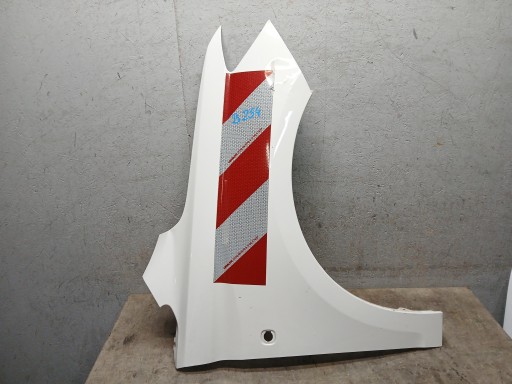 fender front right VW CADDY 2K7 20