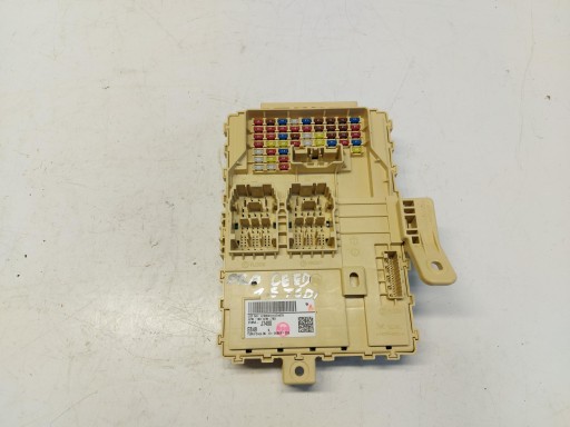 91953-j7490 - Блок предохранителей kia continue iii