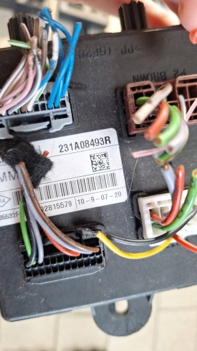 module control unit computer Renault Twingo III 231A08493R
