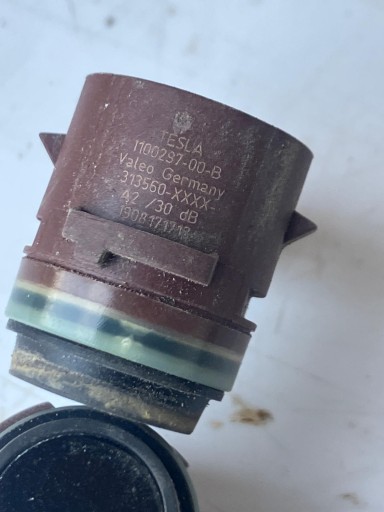 Sensor PDC TESLA MODEL S 1100297-00 PNBL SKRAJNY