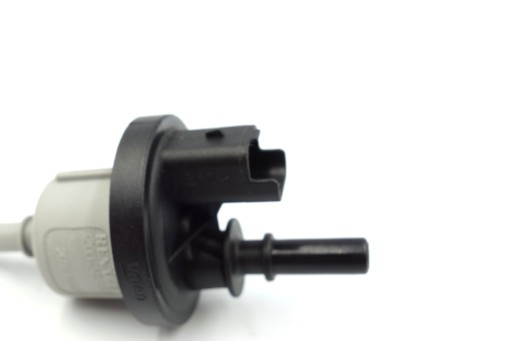 КЛАПАН ПОГЛОТИТЕЛЯ ПАРА RENAULT DACIA 8200248821