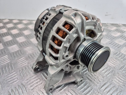 Mercedes E200 CGI W212 ALTERNATOR A0009061503