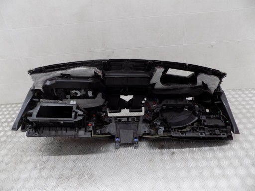 Global EU autoteile, Innenausstattung, Armaturenbretter, BMW F40 