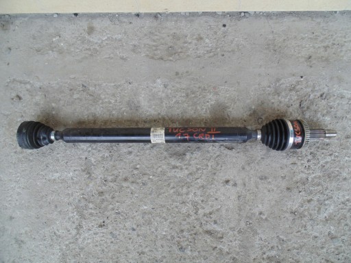 ПІВВІСЬ ПРАВИЙ ЛІВИЙ HYUNDAI TUCSON II 1.7 CRDI 17R.