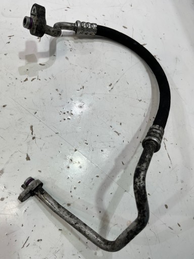 888.112.752 - КАБЕЛЬ КОНДИЦИОНЕРА GOLF VII 1.6 TDI 5Q0816721A