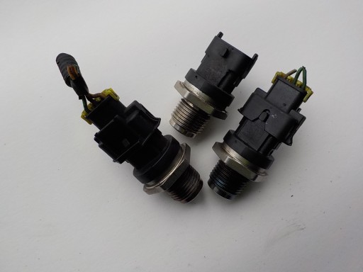 HYUNDAI I30 1.6 2.0 CRDI Sensor Druck des Kraftstoffsbehälters 0281002863