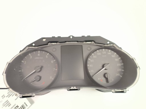 dials clock NISSAN QASHQAI II