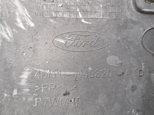 FORD FOCUS MK2 KOMBI kryt stěny zámku záď