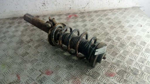 McPherson Volkswagen Passat B6 правый