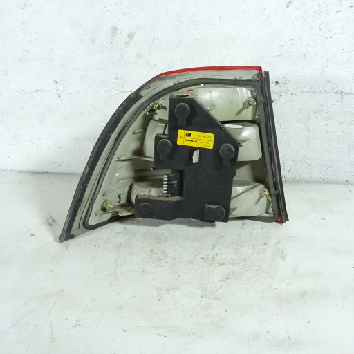 OPEL VECTRA B HATCHBACK light rear part right