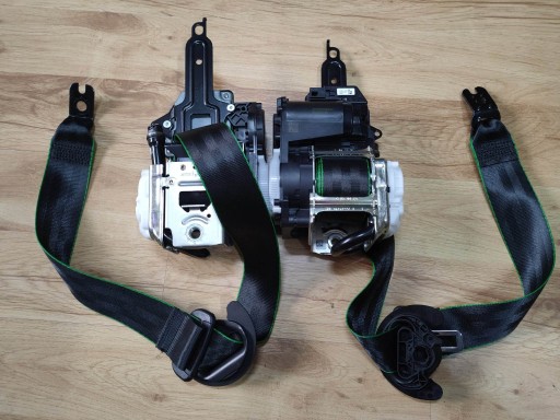 8Y0857706H - AUDI A3 8Y S LINE ремені спереду ORG зелений RANT