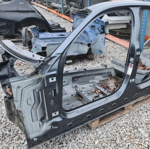 BMW F20 порог левая стойка B39 MINERAL GRAU