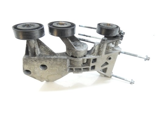 supporto alternatore MERCEDES A KLASA W169 2.0 CDI 04-12 A6402021040