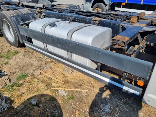 32NDF0152 - Міжосьова велосипедна обшивка MAN TGX TGS E6