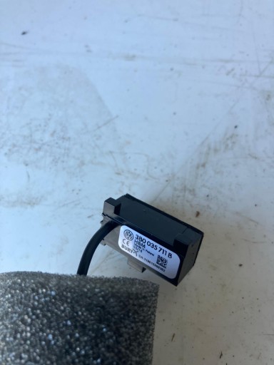 MIKROFON CIELO INTERNO SKODA FABIA III POLO 6R 3B0035711B
