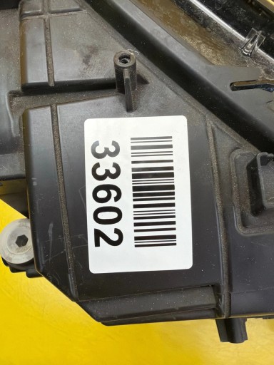 light left Porsche Macan 95B Lift Full Led 95B941015J