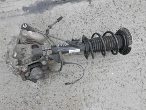 6862171 6792235 - Bmw f21 mcpherson поворотный кулак правый передний