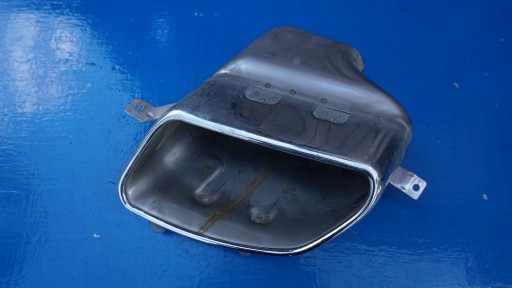 VOLVO XC60 LIFT - left pipe end of an exhaust