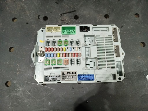 DX23-14D628-BG, DX23-14D628-BG - Підйомник jaguar xf x250 - блок запобіжників bcm