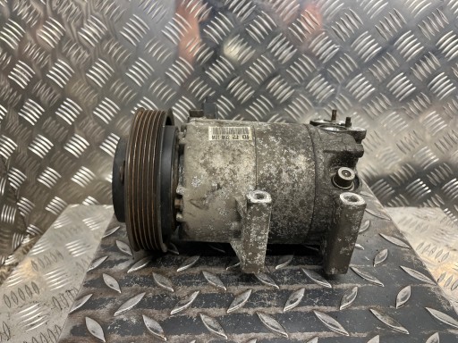 compressor of the air conditioning KIA SOUL F500-FG8AA06