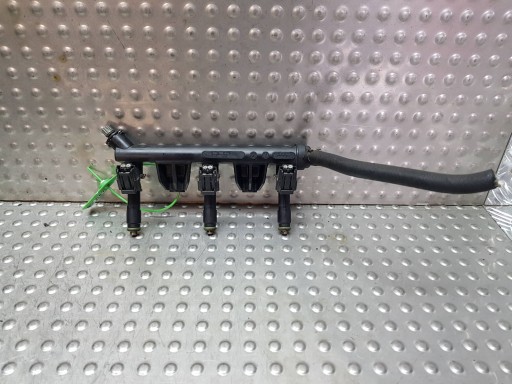 Rampe injection Injecteurs 03D906031F FABIA et POLO IV 9N IBIZA III FOX 1.2 6V