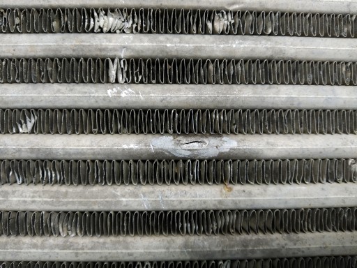 Audi Rs6 C5 Radiateur / refroidisseur de l’air Intercooler Droite Endommagé